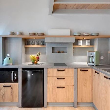 Ferienwohnung Nomade Vibrant Living Loft Ermoupoli Exterior foto