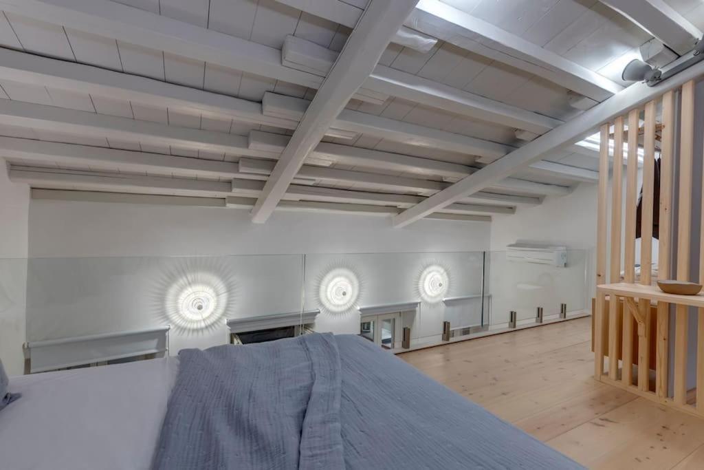 Ferienwohnung Nomade Vibrant Living Loft Ermoupoli Exterior foto