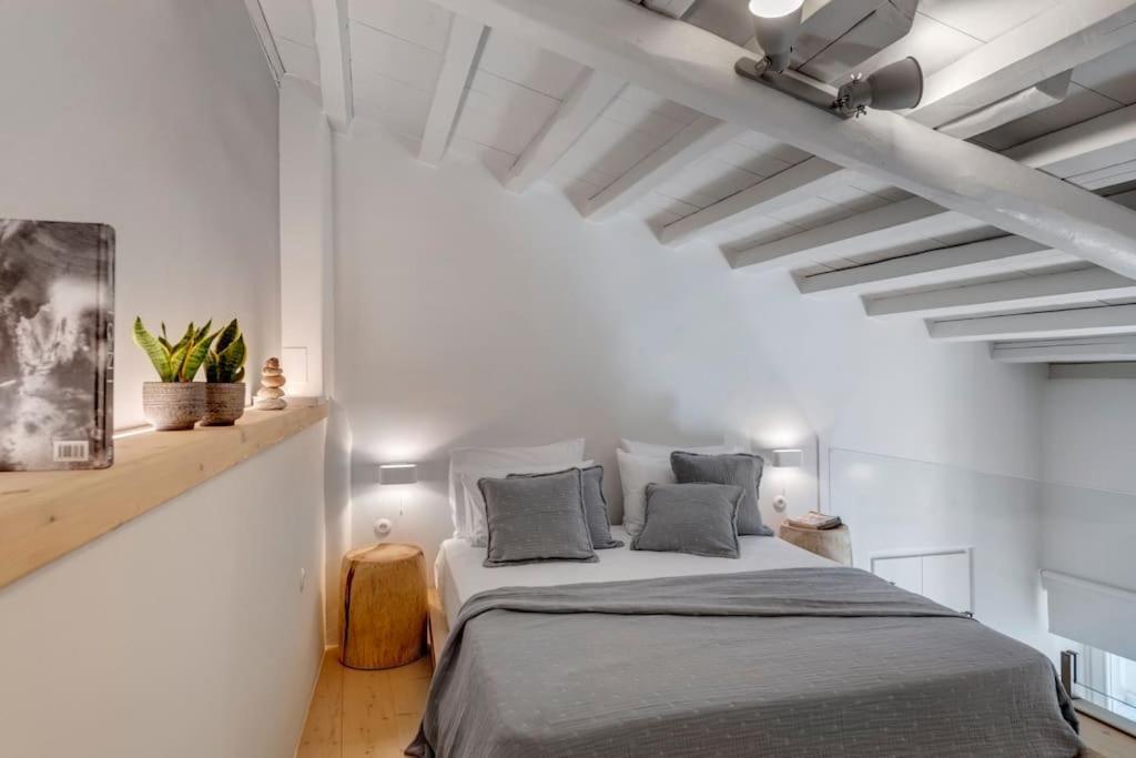 Ferienwohnung Nomade Vibrant Living Loft Ermoupoli Exterior foto