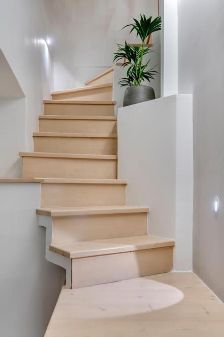 Ferienwohnung Nomade Vibrant Living Loft Ermoupoli Exterior foto
